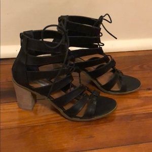 Steve Madden Lace Up Heels SUPER COMFY
